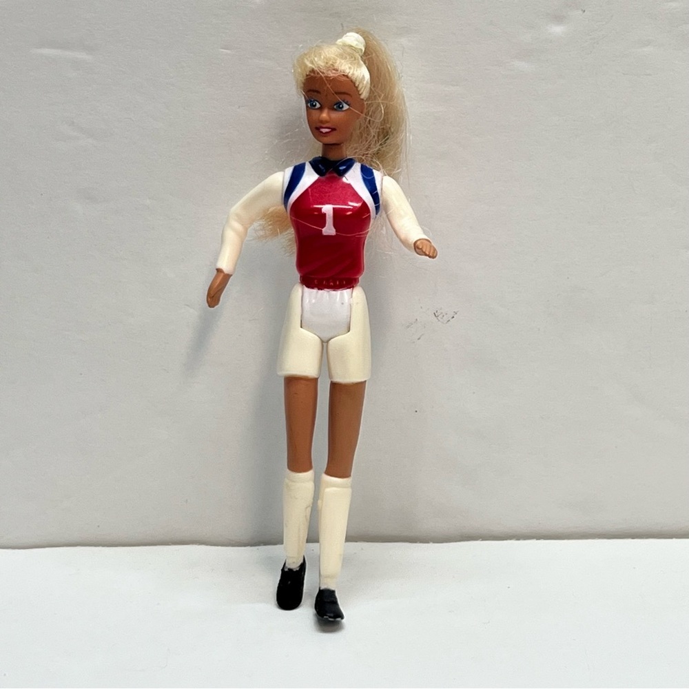 mcdonalds soccer barbie doll 1999  happy‎ meal toy mattel